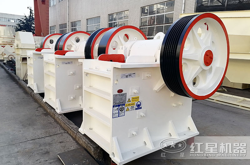 250x400破碎機(jī)一天生產(chǎn)多少？配多大電機(jī)？各項(xiàng)技術(shù)參數(shù)